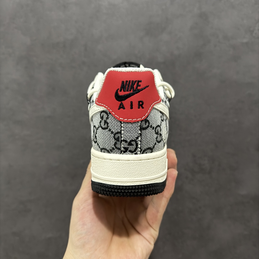  
【定制版】海外限量发售！公司级NIke Air Force 1 '07 Low “古驰联名——灰花纹