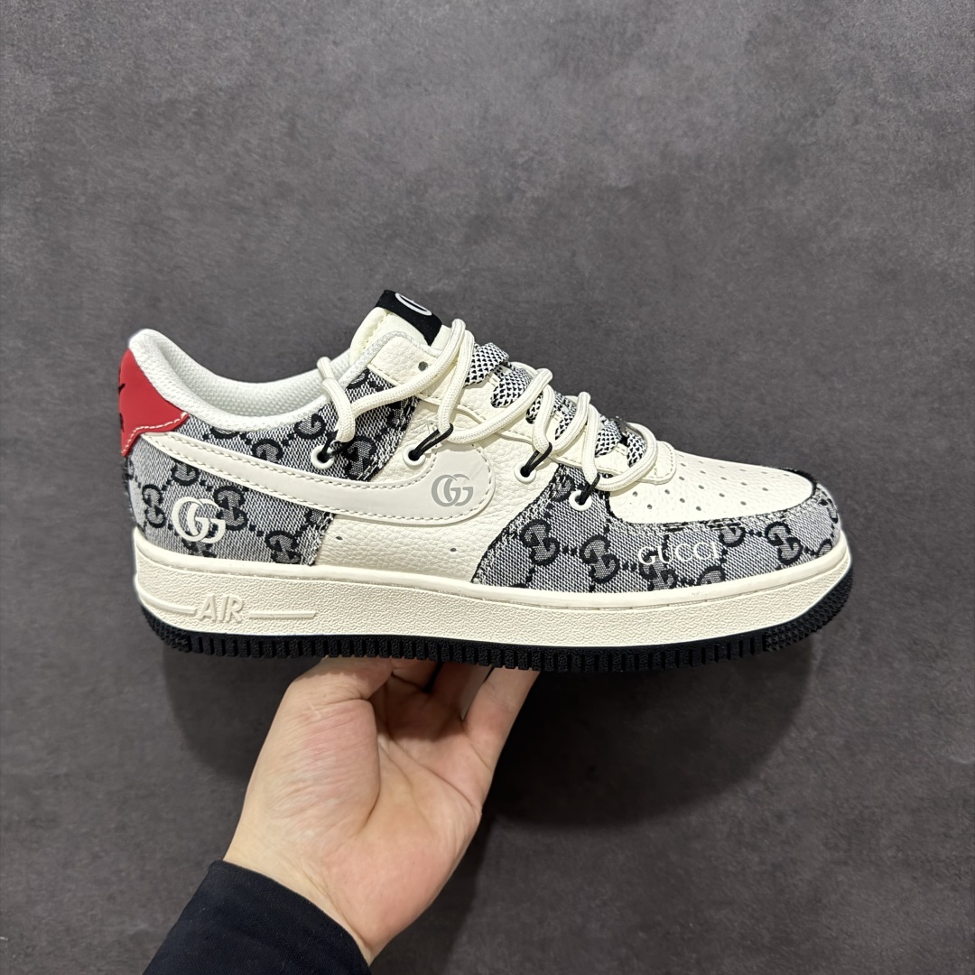  
【定制版】海外限量发售！公司级NIke Air Force 1 '07 Low “古驰联名——灰花纹