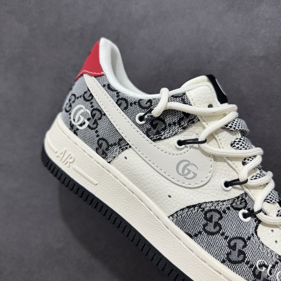  
【定制版】海外限量发售！公司级NIke Air Force 1 '07 Low “古驰联名——灰花纹