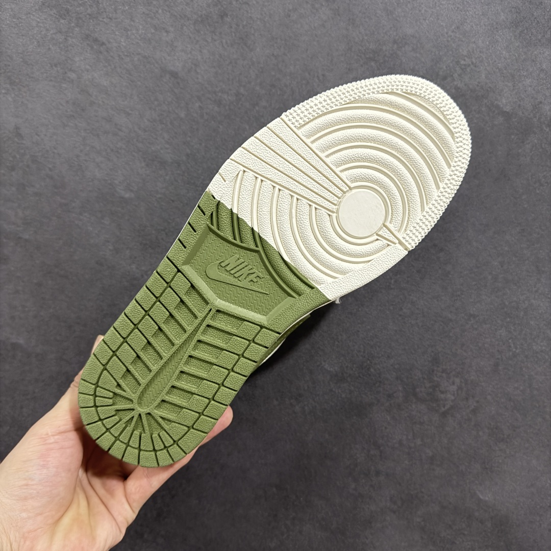 图片[9]-【定制版】Nike Air Jordan 1 Low 定制配色 定制AJ联名-高端定制 低帮复古文化板鞋 #定制鞋盒 大厂纯原品质出货 超高清洁度 皮料切割干净无任何毛边 细节完美 货号：XX2406 006 尺码：36 36.5 37.5 38 38.5 39 40 40.5 41 42 42.5 43 44 44.5 45-选品中心