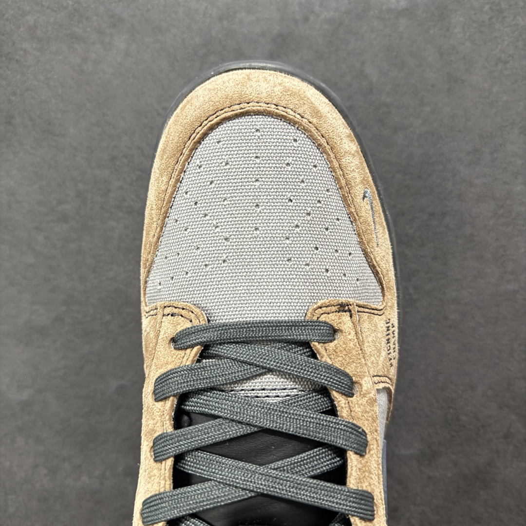  
【定制版】Nike SB Dunk Low x Reigning Champ 棕灰小钩
纯原大厂出品