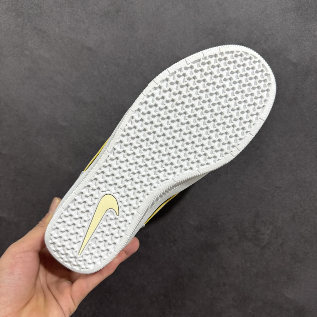 图片[9]-【公司级】Nike SB Force 58 硫化杯底 传统篮球风格 原楦版型 Nike SB Force 58 男/女滑板鞋采用包边设计 经久耐穿 硫化结构则有效提升灵活性 穿上这款创意力作 助你耀动街头 采用帆布和翻毛皮组合材料 融入打孔设计 为你打造彰显经典篮球风范的整体造型 货号：FV8104-221 尺码：36 36.5 37.5 38 38.5 39 40 40.5 41 42 42.5 43 44 45-选品中心