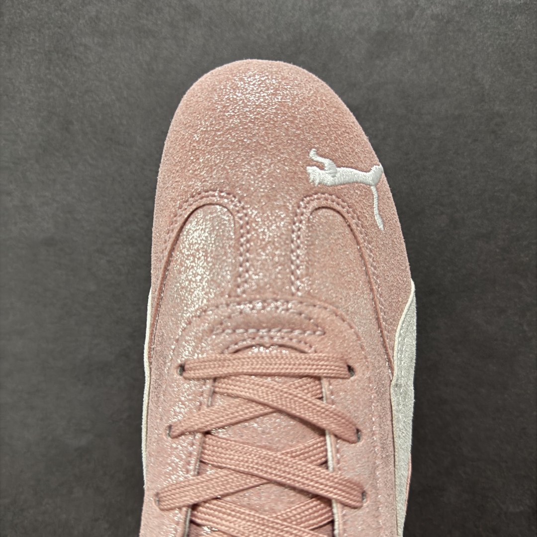 图片[8]-【公司级】Puma Speedcat OG 防滑耐磨低帮德训赛车板鞋 孔眼底座和脚趾凸起由绒面革材料制成 支持侧踏时的踏步工作 脚背和侧板采用尼龙网布 即使在健身房等使用环境中也能确保透气性 像吸盘一样的设计是为了提高体育馆表面的抓地力性能 货号： 404434-01 尺码： 35.5 36 36.5 37.5 38 38.5 39 40-选品中心