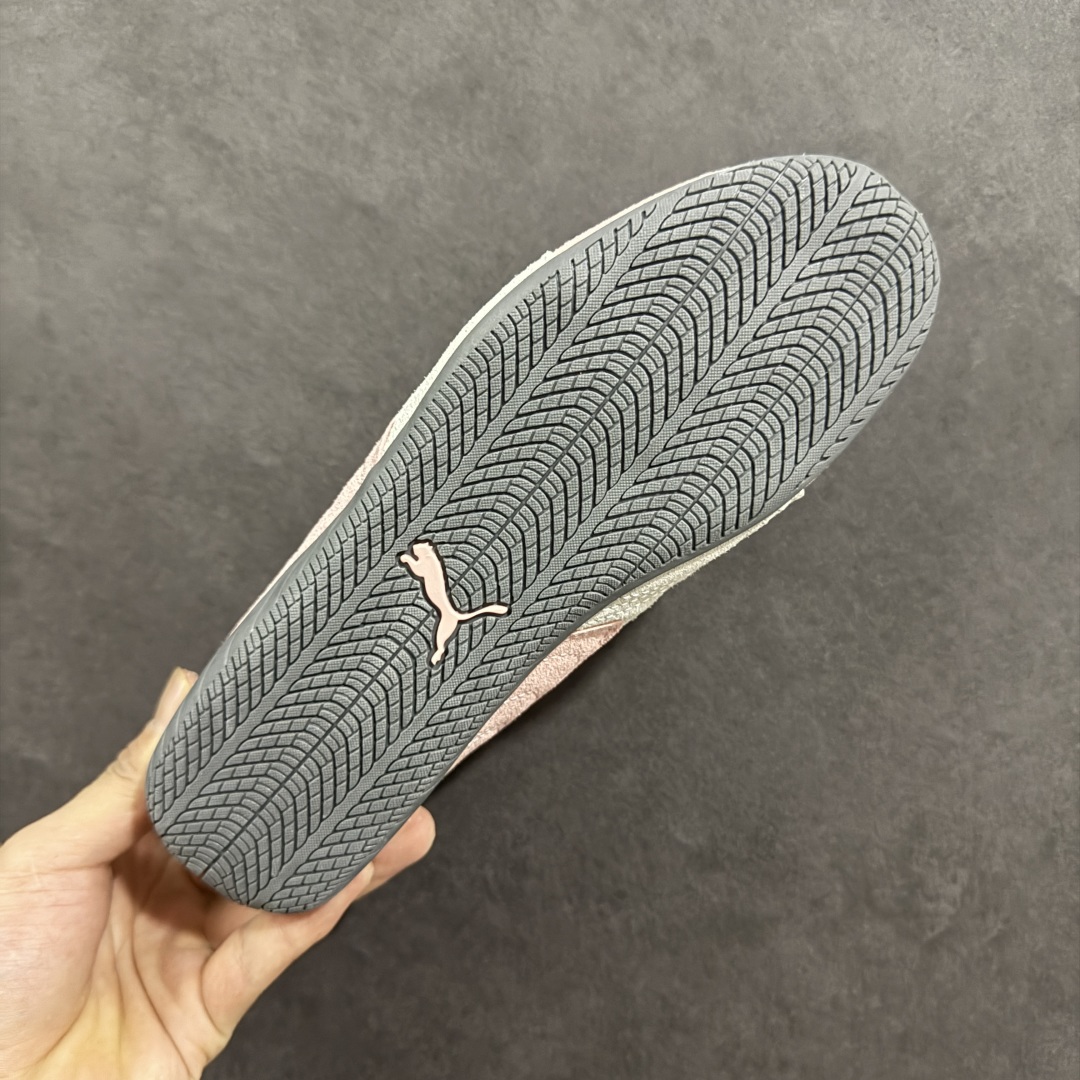 图片[9]-【公司级】Puma Speedcat OG 防滑耐磨低帮德训赛车板鞋 孔眼底座和脚趾凸起由绒面革材料制成 支持侧踏时的踏步工作 脚背和侧板采用尼龙网布 即使在健身房等使用环境中也能确保透气性 像吸盘一样的设计是为了提高体育馆表面的抓地力性能 货号： 404434-01 尺码： 35.5 36 36.5 37.5 38 38.5 39 40-选品中心