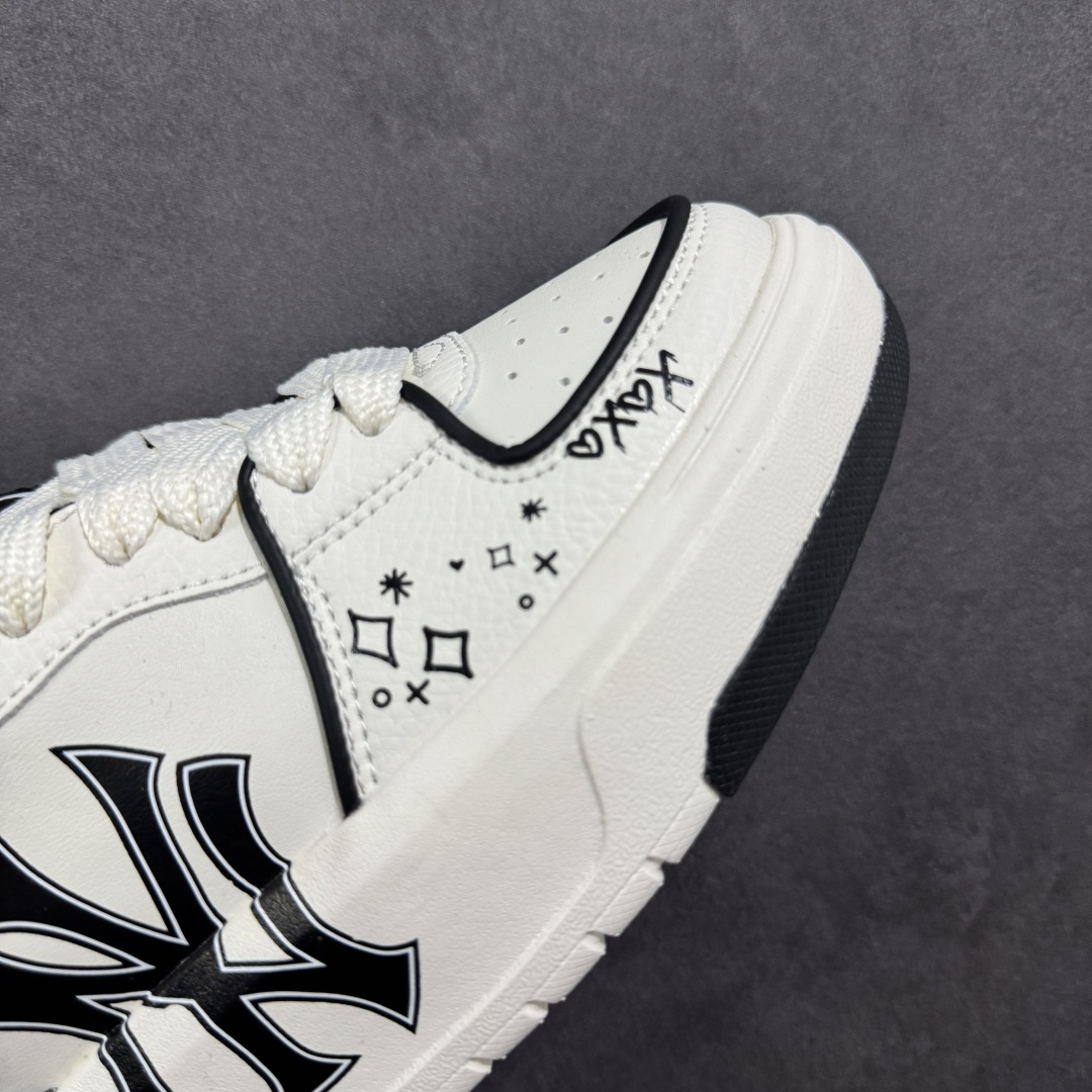 图片[5]-【定制版】MLB Chunky Liner Basic 复古印花学长鞋系列低帮轻量增高厚底百搭休闲运动慢跑鞋板鞋 Korea韩国联名NY美国榄球纽约洋基队限定 韩国代购专供 全套原楦原纸板原厂数据开发 正确中底拉帮中底网布细节 平台代购专供 左脚内置芯片 韩国代购吊牌标贴 独家一比一RB+MD组合大底 高频后跟小人Logo精准对位立体饱满 正确网布加超迁鞋面 转印中底走线紧密 转印Logo工艺表层防刮不掉色 尺码：35 36 36.5 37.5 38 38.5 39 40 40.5 41 42 42.5 43 44 45-选品中心