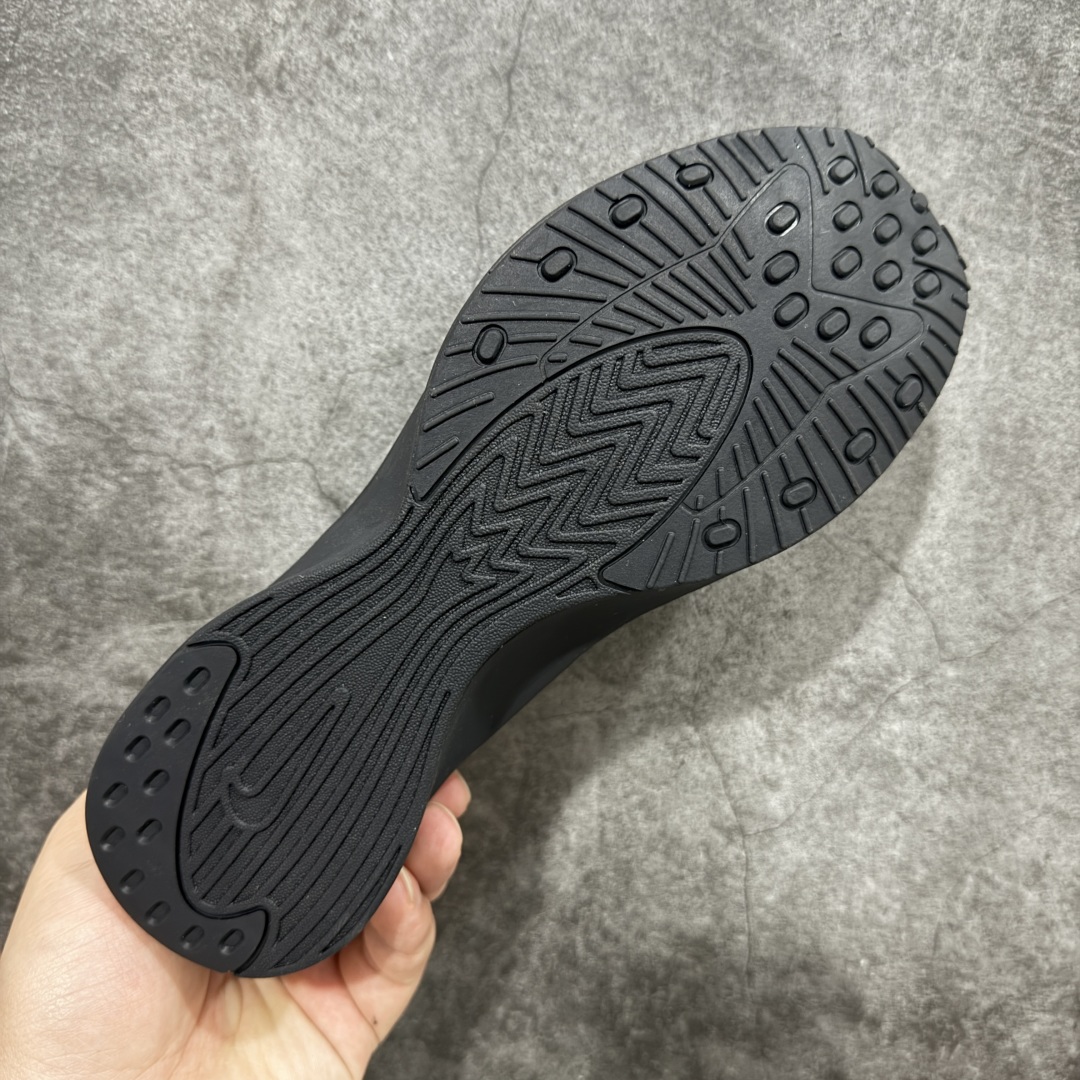 图片[9]-【公司级】Nike Air Superfly 舒适百搭防滑耐磨 低帮跑步鞋 女款 黑色 HJ8082-002 市场首发版本出货 原版开发 黑银配色超酷，未来感拉满 鞋很轻盈，鞋型偏窄 可以选择大一码，显的脚长一些 可盐可甜 颜值在线 春夏百搭款 尺码：35.5 36 36.5 37 38 38.5 39 40-选品中心