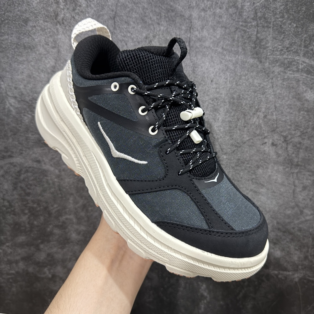 图片[3]-【公司级】HOKA ONE ONE Bondi B3 LS 运动舒适低帮跑步鞋 男女同款 高品质 原材料开发 邦代鞋头采用牛皮革材质 网面是MONO 纱材质 ，里面是蜂窝煤透气网眼定型。后跟设计采用皮革双缝线 ，HOKA经典的厚底设计。 鞋底采用EVA板材发泡 脚感舒适 减震耐磨透气跑步运动鞋 尺码 36 36.5 37.5 38 38.5 39 40 40.5 41 42 42.5 43 44 44.5 45 46 47-选品中心