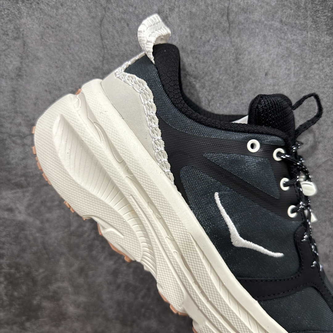 图片[7]-【公司级】HOKA ONE ONE Bondi B3 LS 运动舒适低帮跑步鞋 男女同款 高品质 原材料开发 邦代鞋头采用牛皮革材质 网面是MONO 纱材质 ，里面是蜂窝煤透气网眼定型。后跟设计采用皮革双缝线 ，HOKA经典的厚底设计。 鞋底采用EVA板材发泡 脚感舒适 减震耐磨透气跑步运动鞋 尺码 36 36.5 37.5 38 38.5 39 40 40.5 41 42 42.5 43 44 44.5 45 46 47-选品中心