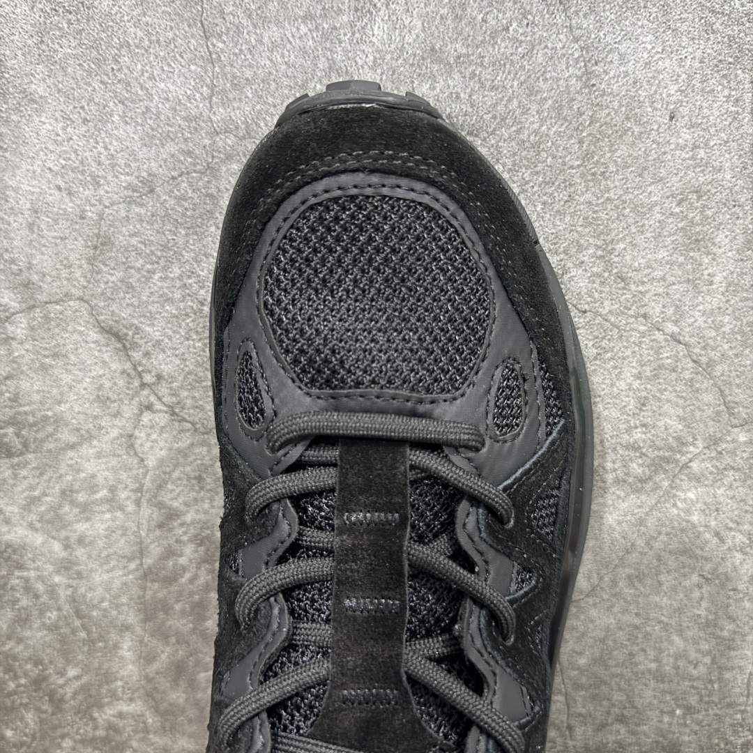 图片[5]-【莞产礼盒版】Salomon 萨洛蒙 情侣款👫 户外都市潮流舒适休闲 减震 Odyssey Elmt 运动鞋 原版购入开发 做货 雷军同款Salomon 为越野鞋 ODYSSEY ELMT LOW 提供全新配色选项 Vanillalce，配备柔软的缓震泡棉中底，提供持久的舒适感 鞋底采用了AdvancedChassisTMM 稳定的底盘系统 为穿着者提供舒服的脚感和稳定性 面料 原版定制进口牛皮材质 内里 原版定制透气网里 鞋底 原版开模防滑发泡材质 尺码： 36-46-选品中心