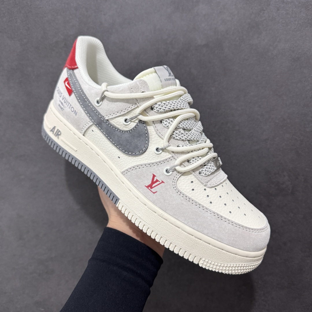  
【定制版】Nike Air Force 1'07 Low LV联名 双拼红尾抽绳 空军一号低帮休闲板