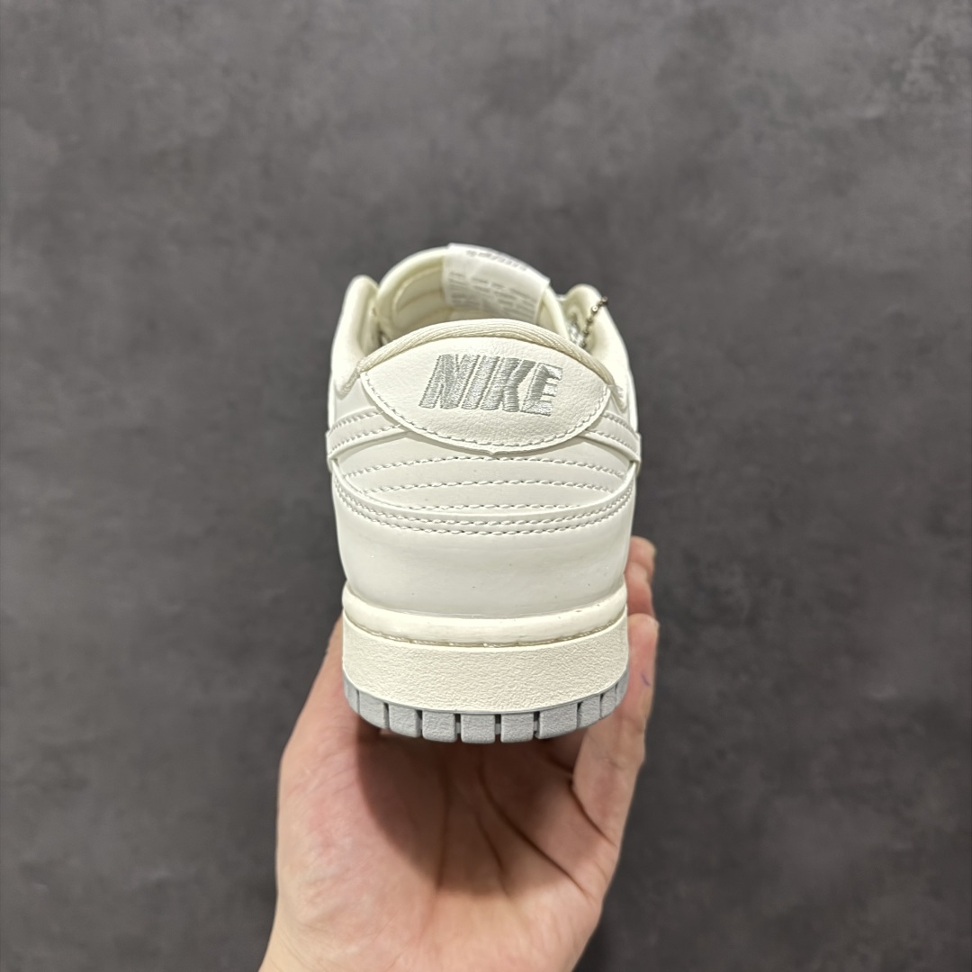  
【定制版】Nike SB Dunk Low LV联名 百搭米灰 周年高端定制 低帮休闲板鞋 XX31