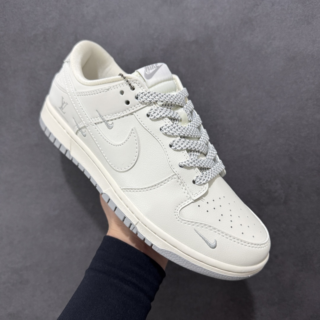  
【定制版】Nike SB Dunk Low LV联名 百搭米灰 周年高端定制 低帮休闲板鞋 XX31