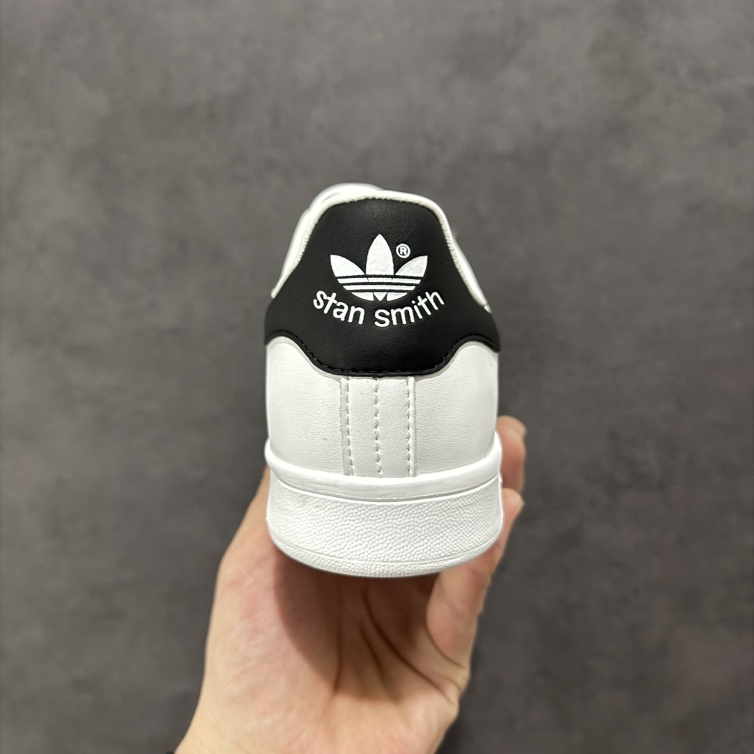 图片[4]-【公司级】AD Originals Stan Smith 史密斯 复古时尚舒适运动休闲板鞋 原楦原纸板开发 全鞋头层皮料打造 区别市面普通真标版本 鞋身侧面打孔 后跟拼色皮革 橡胶大底提供坚实的基础 复古风拉满 永远经典的小白鞋首选 货号：M20323 尺码：36 36.5 37 38 38.5 39 40 40.5 41 42 42.5 43 44 45-选品中心