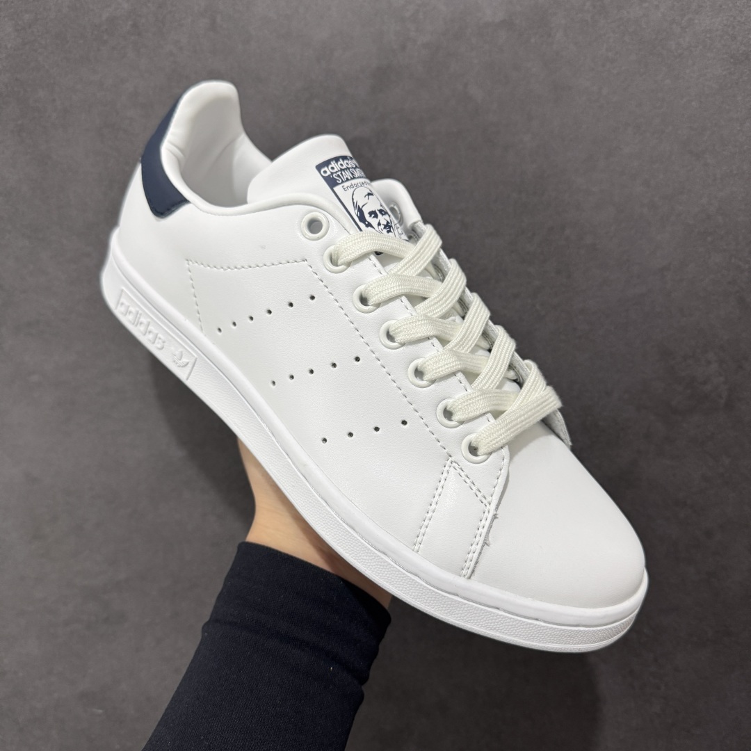 图片[3]-【公司级】AD Originals Stan Smith 史密斯 复古时尚舒适运动休闲板鞋 原楦原纸板开发 全鞋头层皮料打造 区别市面普通真标版本 鞋身侧面打孔 后跟拼色皮革 橡胶大底提供坚实的基础 复古风拉满 永远经典的小白鞋首选 货号：M20325 尺码：36 36.5 37 38 38.5 39 40 40.5 41 42 42.5 43 44 45-选品中心