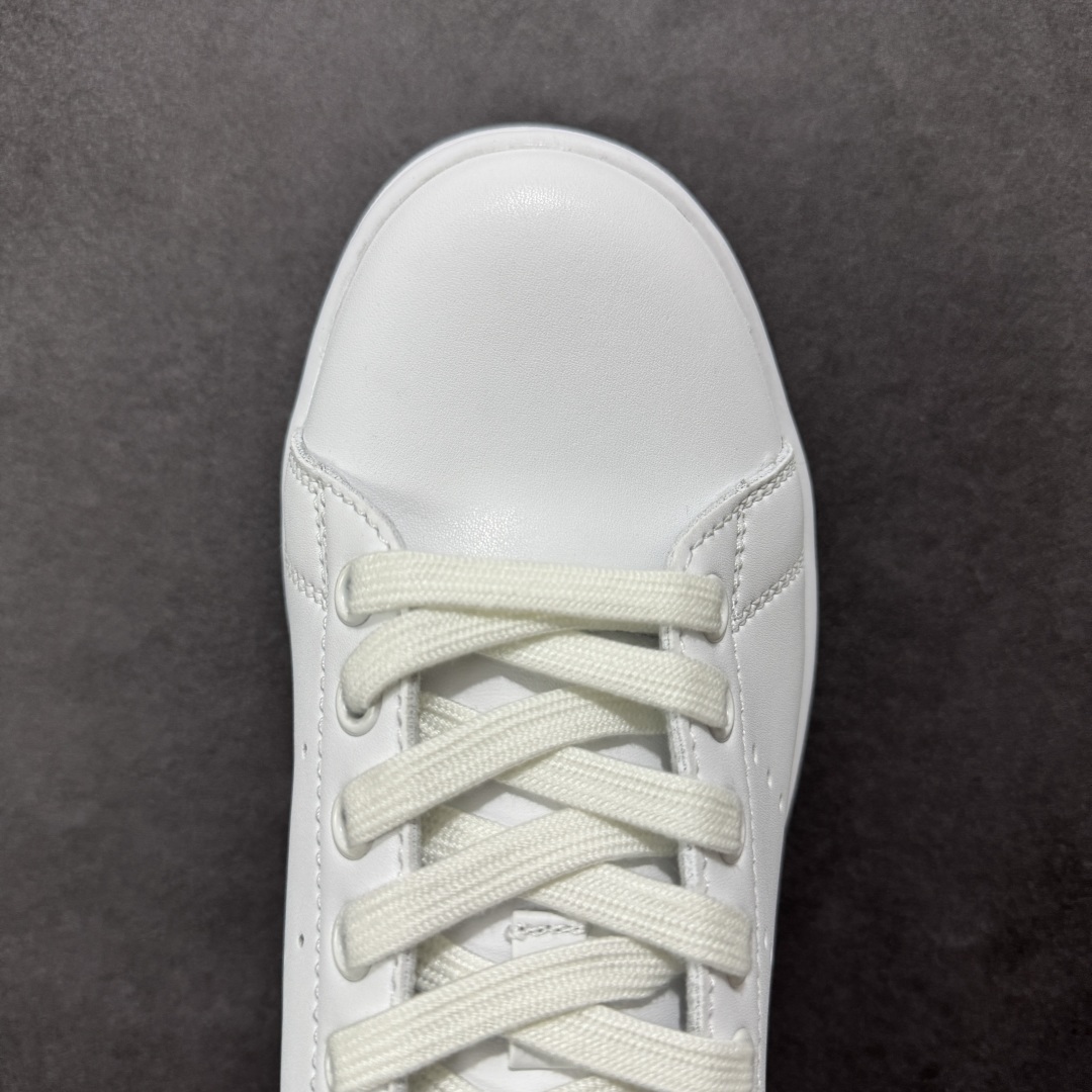 图片[8]-【公司级】AD Originals Stan Smith 史密斯 复古时尚舒适运动休闲板鞋 原楦原纸板开发 全鞋头层皮料打造 区别市面普通真标版本 鞋身侧面打孔 后跟拼色皮革 橡胶大底提供坚实的基础 复古风拉满 永远经典的小白鞋首选 货号：M20325 尺码：36 36.5 37 38 38.5 39 40 40.5 41 42 42.5 43 44 45-选品中心