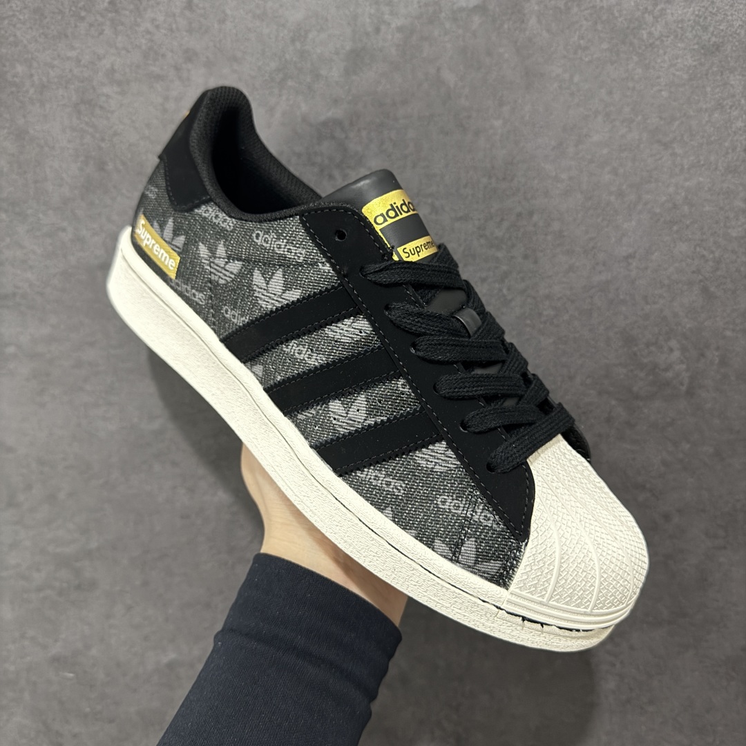  
【定制版】AD Originals Superstar x Supreme 黑金
采用全新头层拼接皮