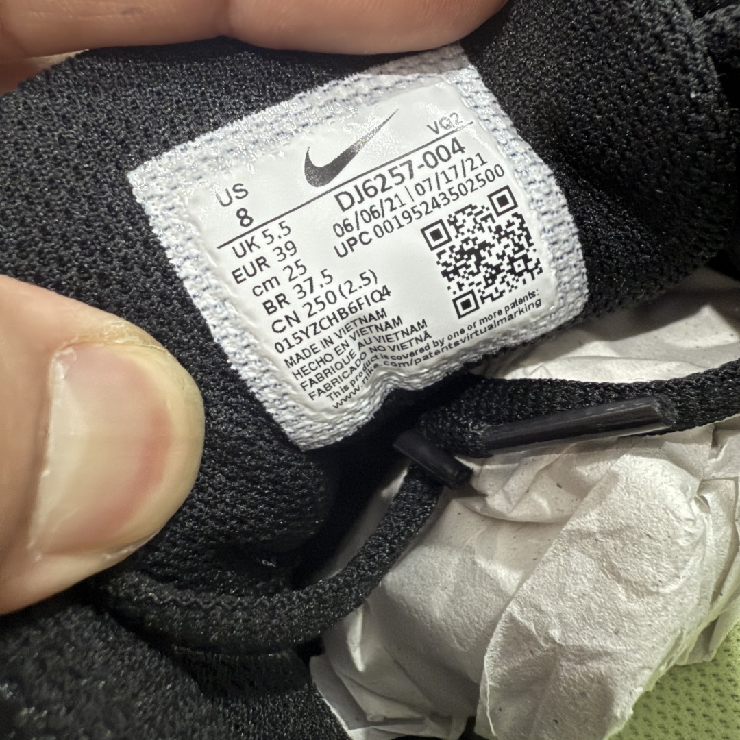 图片[6]-【XE纯原】耐克Nike Tanjun 环保伦敦奥运三代 透气网鞋面 轻量化舒适 休闲运动跑鞋 DJ6257-004 平台专供 充正品质 之前未流通市场版本 内里嵌入定型海绵 全部原鞋开发打造 所有细节全部同步原版 市场最高品质没有之一的存在 欢迎对比市场任何货品💪🏻 鞋身由Roshe Run 优质织物及人造革材料打造，轻盈透气，脚感舒适。耐克nike tanjun休闲鞋还有一体式网眼织物鞋面和直注式中底，缔造卓越透气性与轻质减震防护体验。 尺码： 36-45半-选品中心