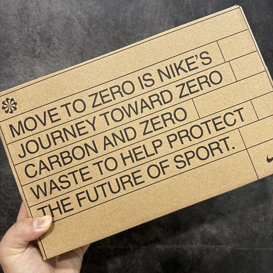 图片[9]-【XE纯原】耐克Nike Tanjun 环保伦敦奥运三代 透气网鞋面 轻量化舒适 休闲运动跑鞋 DJ6257-004 平台专供 充正品质 之前未流通市场版本 内里嵌入定型海绵 全部原鞋开发打造 所有细节全部同步原版 市场最高品质没有之一的存在 欢迎对比市场任何货品💪🏻 鞋身由Roshe Run 优质织物及人造革材料打造，轻盈透气，脚感舒适。耐克nike tanjun休闲鞋还有一体式网眼织物鞋面和直注式中底，缔造卓越透气性与轻质减震防护体验。 尺码： 36-45半-选品中心