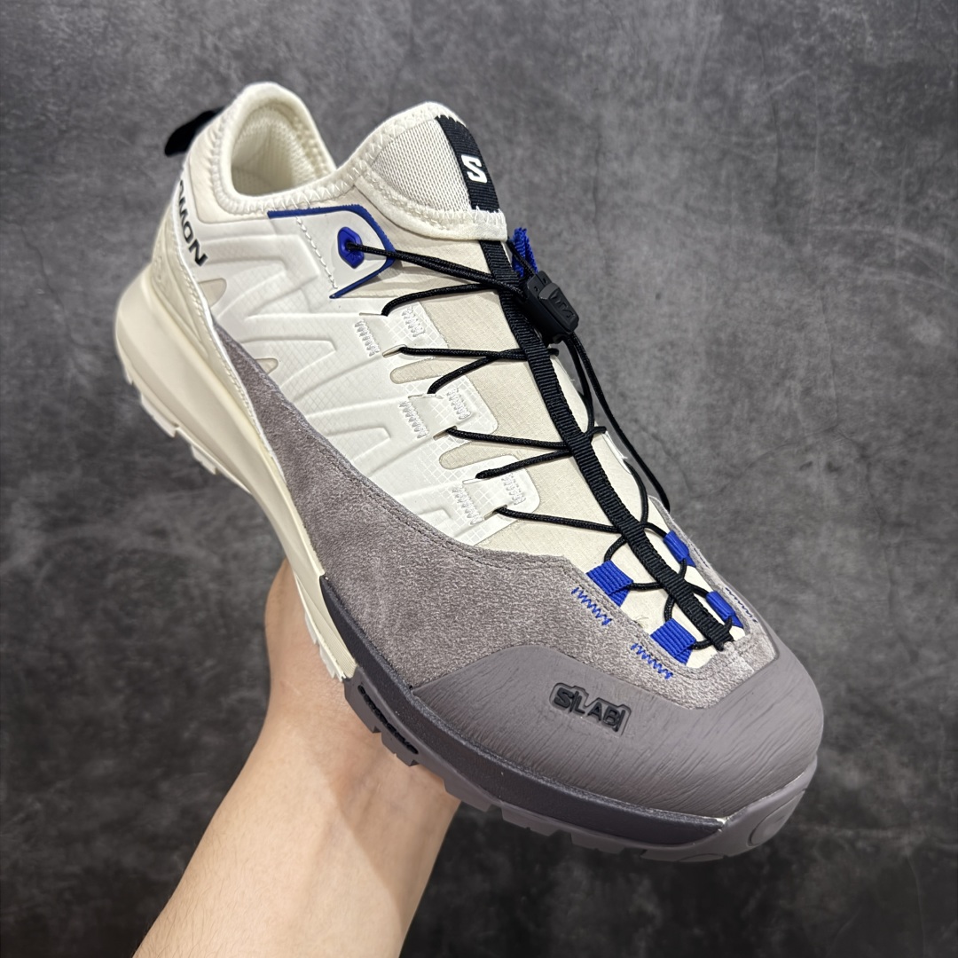 图片[3]-【莞产礼盒版】萨洛蒙 Salomon 25ss新款 S/LAB ALPINWAY 系列 户外登山鞋 休闲运动鞋 情侣款👫 这是一款独特的混合鞋 专为多功能山地探险而设计 该鞋具有优化的缓冲，双密度中底，提供舒适和精准度。其底部采用 Contagrip Alpine，一种高粘性橡胶化合物 提供强大的静摩擦力 精确的抓地力和耐用性 丰富的细节，标志性运动鞋被提炼为新的都市经典 为 SALOMON带来静谧气息 面料原版进口牛皮+透气网面 内里原版进口透气网里 鞋底原版开模防滑橡胶大底 尺码： 女35-40 男39-45（女40 男45定做）-选品中心