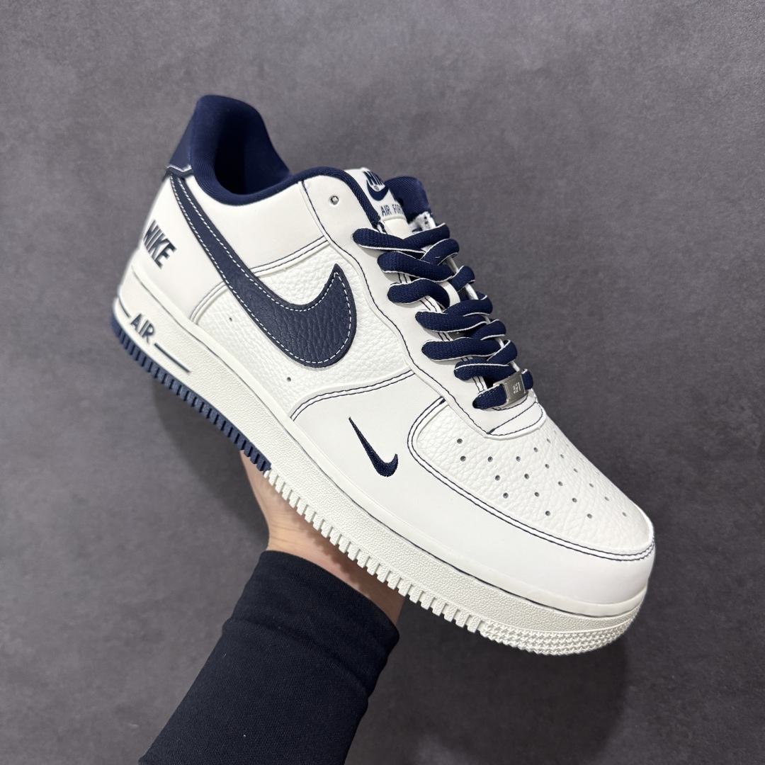  
【定制版】Nike Air Force 1 Low 07 白蓝小钩
原楦头原纸板 打造纯正低帮空军版