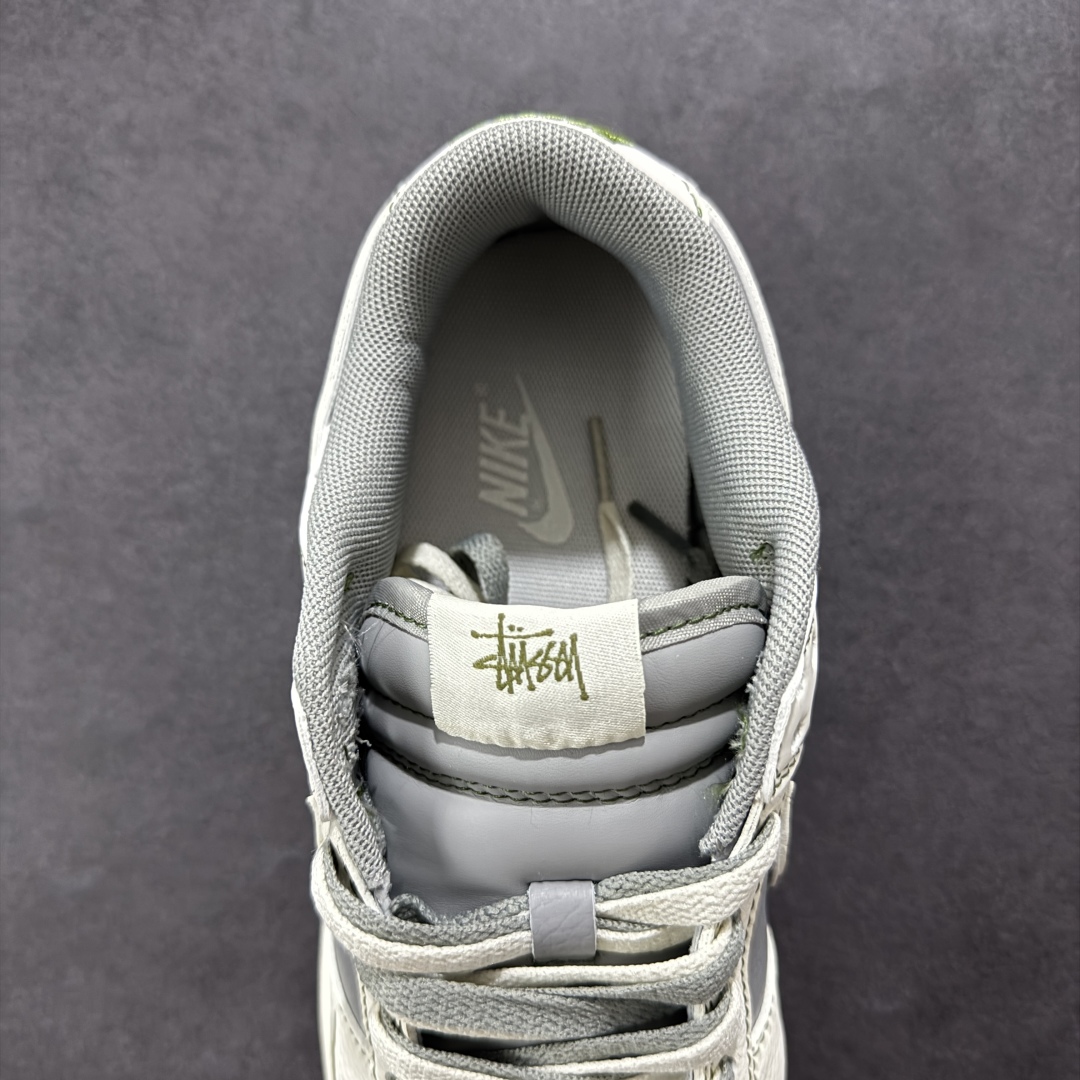   
【定制版】Nike SB Dunk Low x Stussy 白灰绿小钩双鞋带
纯原大厂出品 极力
