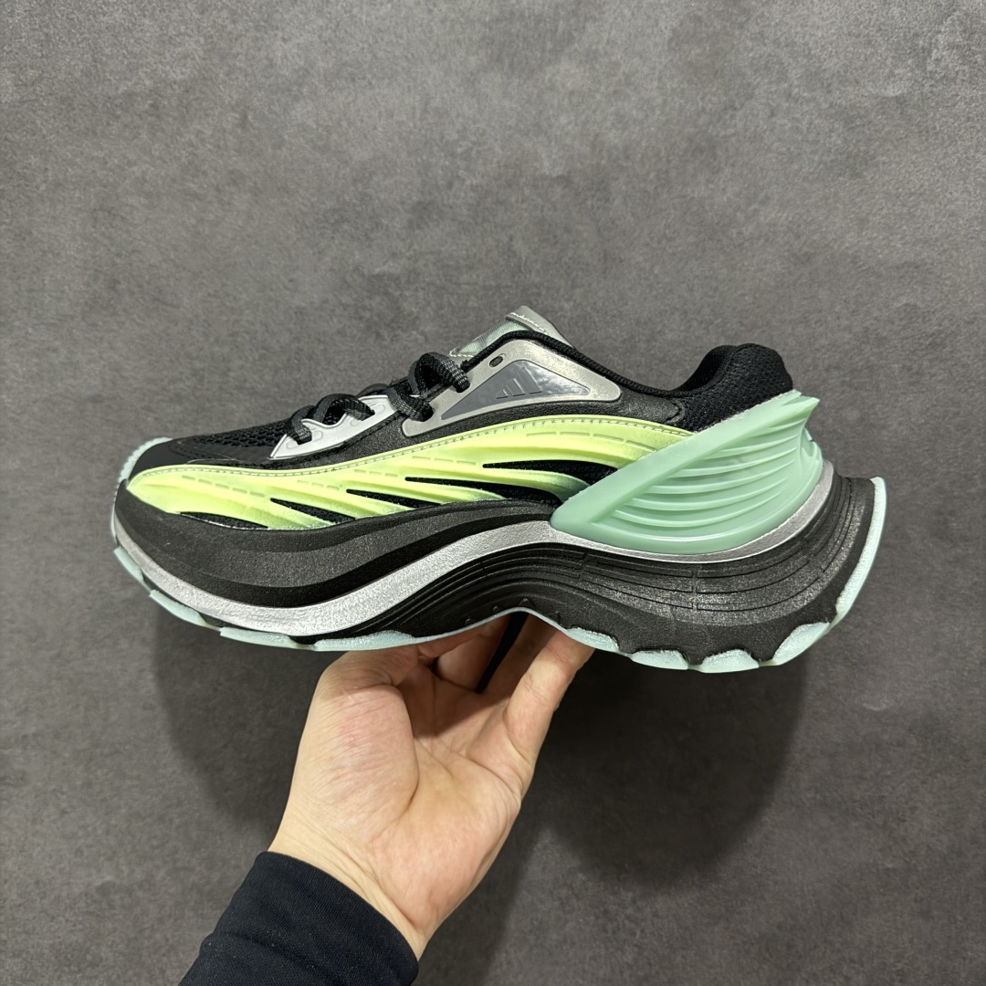 图片[2]-【公司级】Adidas Vento XLG MTW 脉冲系列 复古休闲老爹鞋 官方同步上架 鞋面是透气网面和皮革拼接 脚感轻盈 不闷汗 每次穿着跑步都感觉脚底在自由呼吸 鞋底是adidas经典的防滑设计 纹路很深 抓地力超稳 低帮设计很显脚踝纤细 却不失满满的包围安全感 货号： JQ6211  尺码：35.5 36 36.5 37 38 38.5 39 40 40.5 41 42 42.5 43 44 45-选品中心