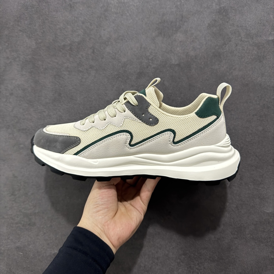 图片[2]-【公司级】Ecco 爱步厚底阿甘华夫复古跑步鞋  #舒适质感鞋面 细腻柔和纹理自然，搭配潮流设计，舒适清爽透气 加厚后跟设计，美观时尚 柔软弹力 舒适透气内里 采用柔软材质，细腻亲肤不磨脚，柔和脚感体验 防滑弹力鞋底 轻质止滑鞋底，搭配立体底纹，稳固抓地 时尚生活 敢于不同 刷新未知 潮人一步的出色外形 尺码：39-44-选品中心