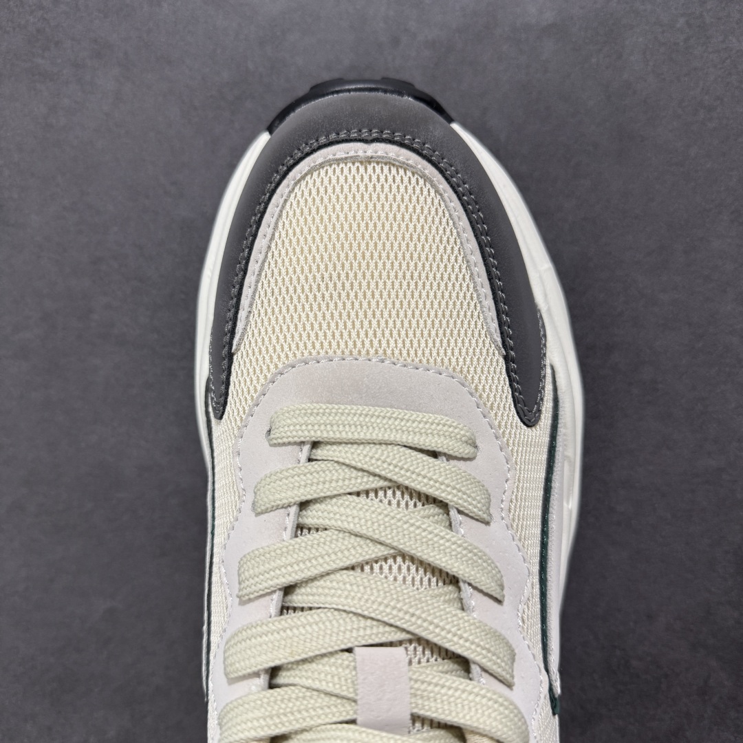 图片[8]-【公司级】Ecco 爱步厚底阿甘华夫复古跑步鞋  #舒适质感鞋面 细腻柔和纹理自然，搭配潮流设计，舒适清爽透气 加厚后跟设计，美观时尚 柔软弹力 舒适透气内里 采用柔软材质，细腻亲肤不磨脚，柔和脚感体验 防滑弹力鞋底 轻质止滑鞋底，搭配立体底纹，稳固抓地 时尚生活 敢于不同 刷新未知 潮人一步的出色外形 尺码：39-44-选品中心