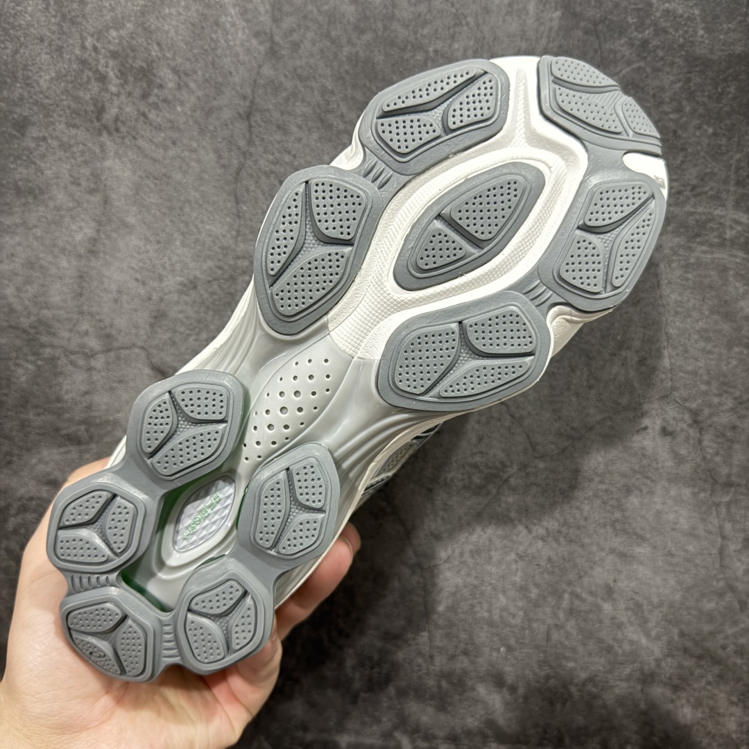  
【纯原版】Asics Gel-Kinetic Fluent 纯原版本
亚瑟士运动休闲透气专业跑鞋 
