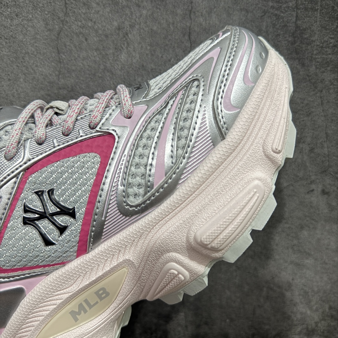 图片[6]-【顶级防伪标版本】MLB Winner Chunky 25新款 NY百搭舒适休闲潮流运动厚底增高 防滑耐磨 低帮 老爹鞋 男女同款 银色 潮流厚底时尚街头赛博老爹鞋 MLB官方同步出货 市场唯一同步原版包装大盒 市面唯一带防伪标版本 大底带荧光区别市场错版 虞书欣等众多潮流明星同款 高弹双层MD大底 原楦原档案数据开发版型（完美鞋头弧度/后套收口效果🆚市面文案版本‼️） 原厂立体填充鞋舌海绵 中底注胶孔原数据开发模具大底原厂转印标市面上唯一纯原版本 原材料打造 内增高6cm 原厂1：1模具开发 原厂进口纳米材质 原盒雷射防伪标包装 天猫订单品质 官网尺码：35 36 36.5 37.5 38 38.5 39 40-选品中心