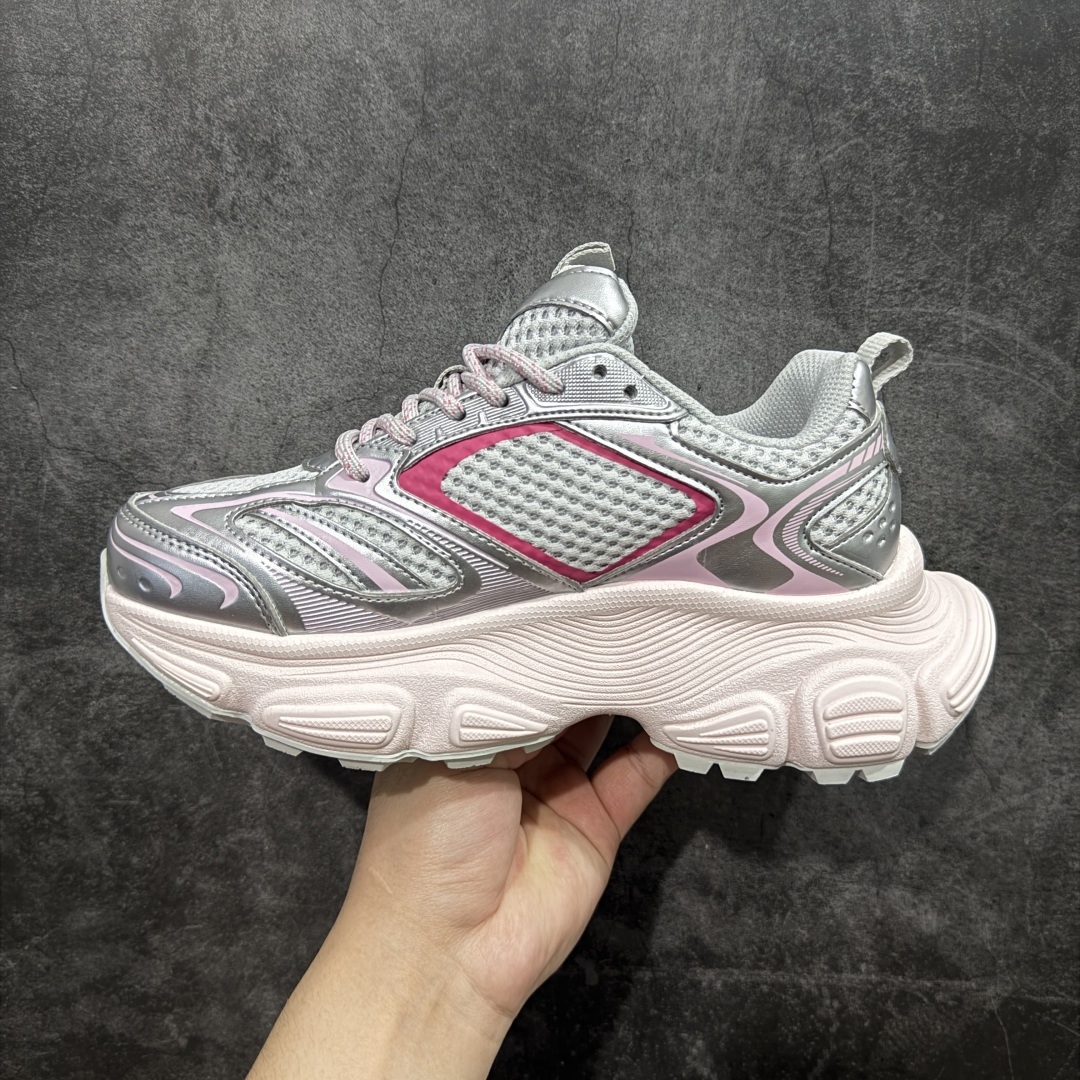 图片[2]-【顶级防伪标版本】MLB Winner Chunky 25新款 NY百搭舒适休闲潮流运动厚底增高 防滑耐磨 低帮 老爹鞋 男女同款 银色 潮流厚底时尚街头赛博老爹鞋 MLB官方同步出货 市场唯一同步原版包装大盒 市面唯一带防伪标版本 大底带荧光区别市场错版 虞书欣等众多潮流明星同款 高弹双层MD大底 原楦原档案数据开发版型（完美鞋头弧度/后套收口效果🆚市面文案版本‼️） 原厂立体填充鞋舌海绵 中底注胶孔原数据开发模具大底原厂转印标市面上唯一纯原版本 原材料打造 内增高6cm 原厂1：1模具开发 原厂进口纳米材质 原盒雷射防伪标包装 天猫订单品质 官网尺码：35 36 36.5 37.5 38 38.5 39 40-选品中心