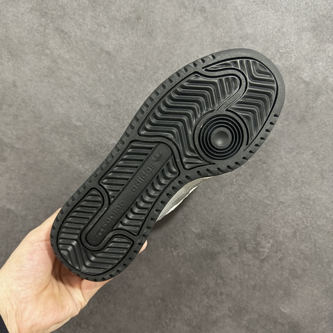 Adidas originals Forum 2000 CL 三叶草低帮 复古潮流休闲面包鞋 JS0997