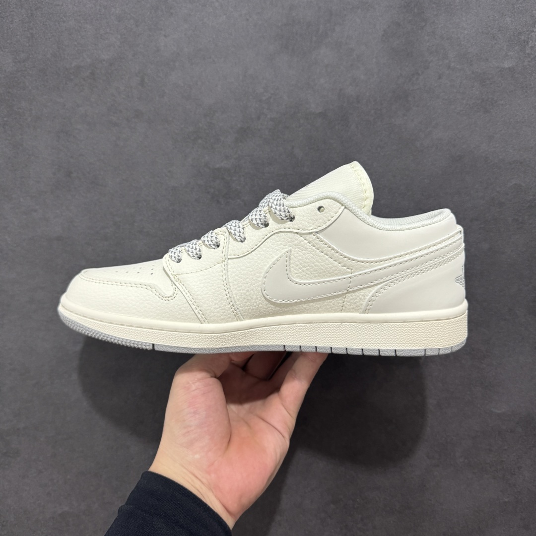 280 【定制版】Air Jordan 1 Retro Low x Louis Vuitton 白银双小钩 XX3168-169