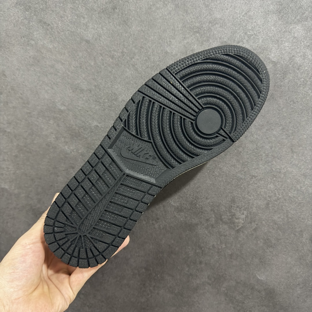 280 【定制版】Travis Scott x Fragment Design x Air Jordan 1 Low SP AJ1 斯图西联名 米黑小倒钩 低帮文化休闲板鞋 XS2024-043