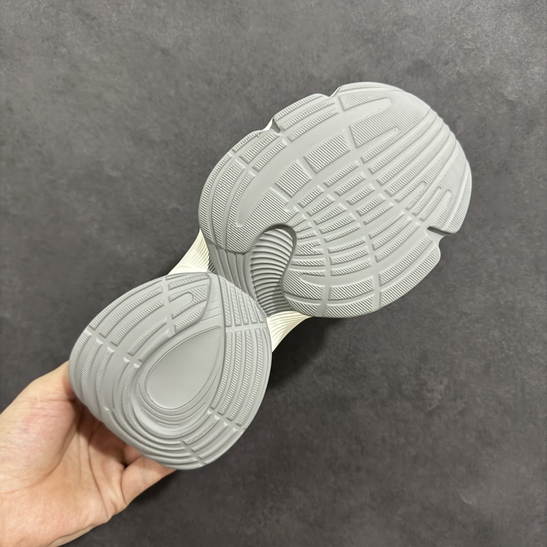 图片[9]-【公司级】GG-CC 林允同款 星河粒子 镂空休闲运动老爹鞋 春日踏青舒适度和少女感GGCC德训鞋界的白月光🌙 银白黄配色好温柔 镂空鞋面/组合月牙底 柔软有弹性的月牙底和增加舒适度显腿长的5cm内增高 长时间走路和站立都不累脚舒适度和少女感 尺码：35 36 37 38 39 40-选品中心