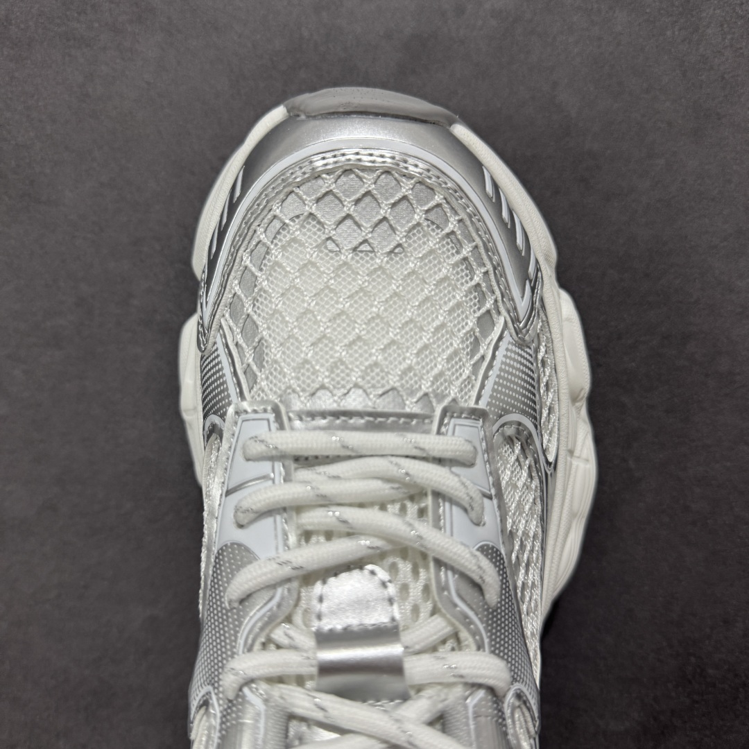 图片[8]-【公司级】GG-CC 林允同款 星河粒子 镂空休闲运动老爹鞋 春日踏青舒适度和少女感GGCC德训鞋界的白月光🌙 银白黄配色好温柔 镂空鞋面/组合月牙底 柔软有弹性的月牙底和增加舒适度显腿长的5cm内增高 长时间走路和站立都不累脚舒适度和少女感 尺码：35 36 37 38 39 40-选品中心