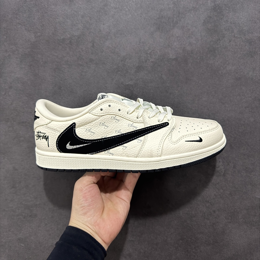 280 【定制版】Travis Scott x Fragment Design x Air Jordan 1 Low SP AJ1 斯图西联名 米黑小倒钩 低帮文化休闲板鞋 XS2024-043