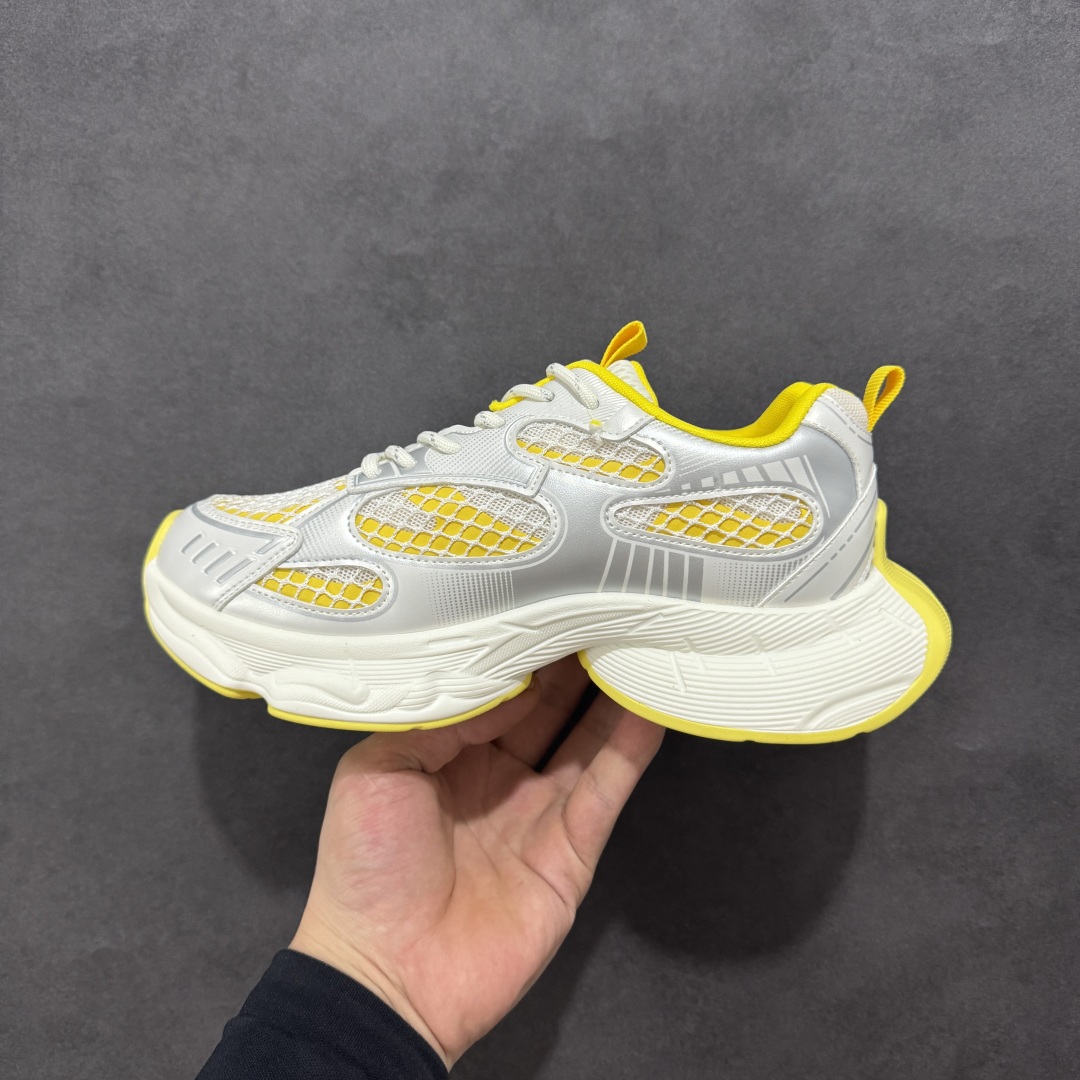 图片[2]-【公司级】GG-CC 林允同款 星河粒子 镂空休闲运动老爹鞋 春日踏青舒适度和少女感GGCC德训鞋界的白月光🌙 银白黄配色好温柔 镂空鞋面/组合月牙底 柔软有弹性的月牙底和增加舒适度显腿长的5cm内增高 长时间走路和站立都不累脚舒适度和少女感 尺码：35 36 37 38 39 40-选品中心