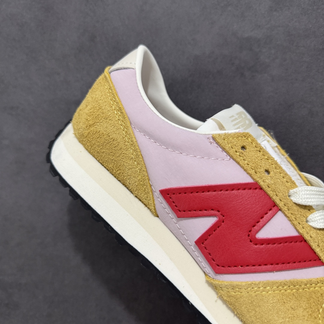 图片[6]-【公司级】New Balance NB 471 系列 鞋款特别附赠两双带有品牌标识的限定配色鞋带，在色彩的变换间激发更多造型灵感 New Balance 471鞋款的诞生，不仅承载着New Balance对复古薄底跑鞋的创意诠释，更延续了品牌对经典设计的传承与致敬。 货号： U471AC 尺码：36-45-选品中心