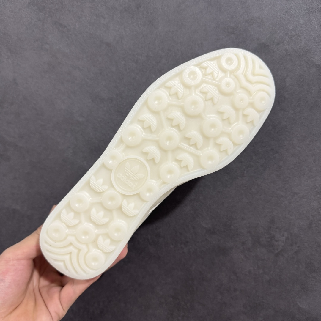 【定制版】AD Originals Gazelle INdoor x Supreme 白红 三叶草休闲防滑耐磨低帮板鞋 DM1234-007