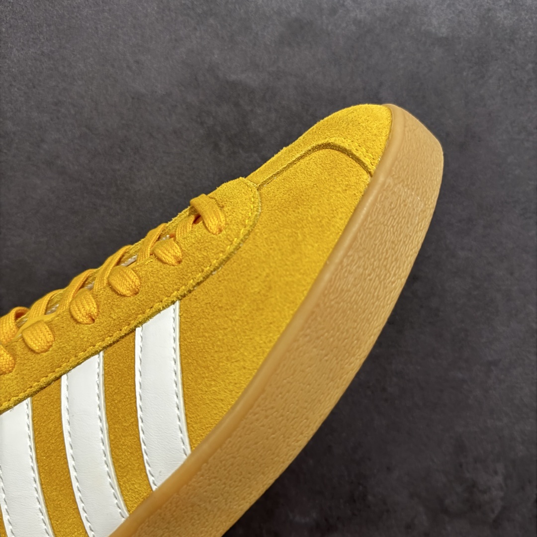 图片[5]-【纯原特价】AD 阿迪 Court VL Class 低帮复古休闲板鞋 JI0495 纯原平台专供品质 原厂材料打造 市售最高品质 区别通货 绒面麂皮防滑耐磨轻便低帮板鞋 整双鞋以传统的低帮呈现的清新造型 鞋头优先头层反毛皮 包裹保证优秀质感的同时 中底选择了与德训鞋类似的生胶材质打造 并且厚度十分可观 相信可以将脚感与增高效果双双拿捏 尺码：36 36.5 37 38 38.5 39 40 40.5 41 42 42.5 43 44 44.5 45-选品中心