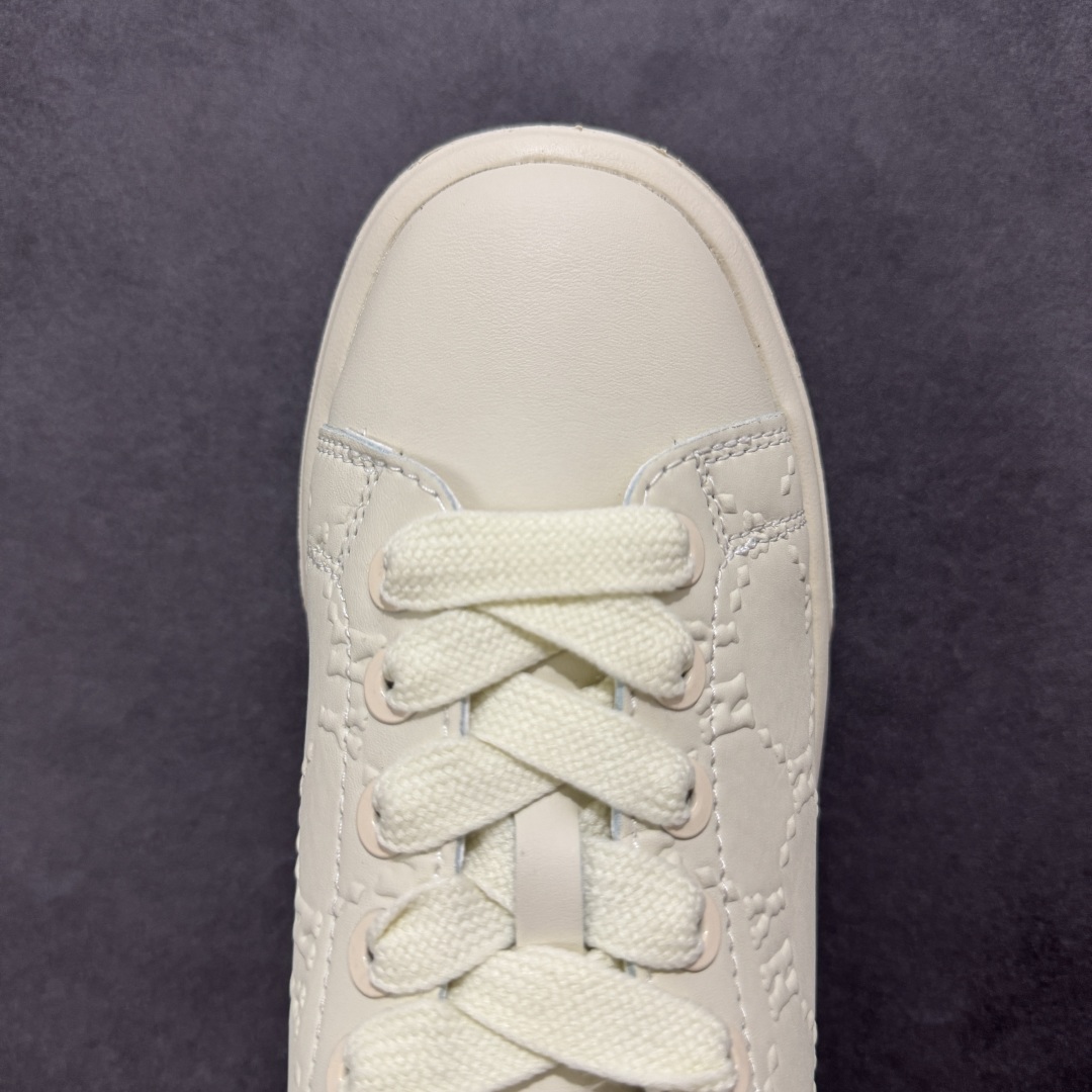 图片[8]-【GQ福利】MLB Chukky Classic 经典老爹风轻量增高厚底百搭休闲运动慢跑鞋 原楦原纸版数据开发 采用优质轻量克重纤维移膜皮革及透气网面鞋面材质 全新独立4cm厘米外增高轻质发泡大底 尺码：35 36 36.5 37.5 38 38.5 39 40 40.5 41 42 42.5 43 44-选品中心