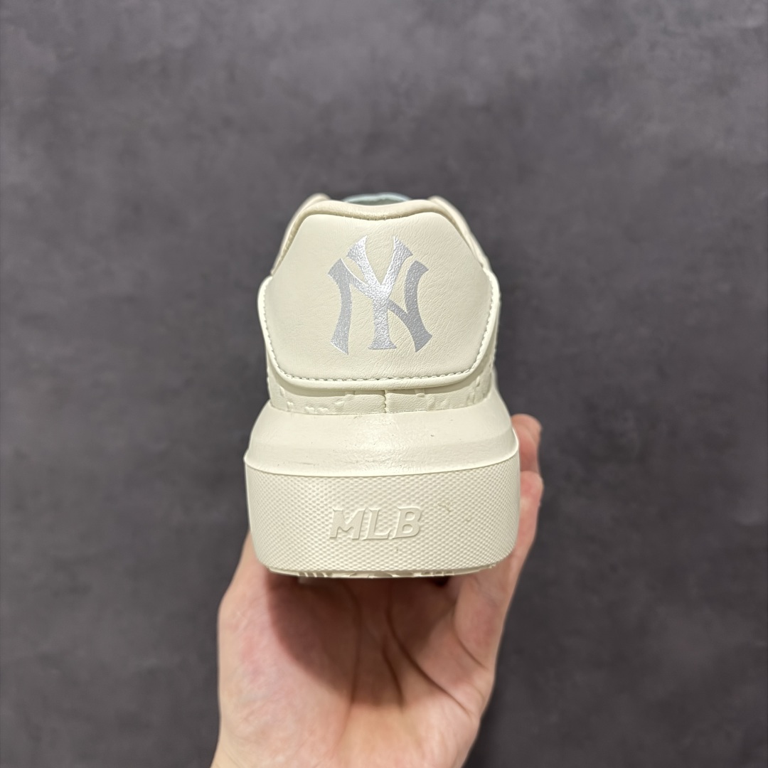 图片[4]-【GQ福利】MLB Chukky Classic 经典老爹风轻量增高厚底百搭休闲运动慢跑鞋 原楦原纸版数据开发 采用优质轻量克重纤维移膜皮革及透气网面鞋面材质 全新独立4cm厘米外增高轻质发泡大底 尺码：35 36 36.5 37.5 38 38.5 39 40 40.5 41 42 42.5 43 44-选品中心