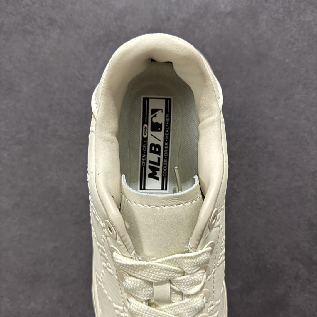 图片[7]-【GQ福利】MLB Chukky Classic 经典老爹风轻量增高厚底百搭休闲运动慢跑鞋 原楦原纸版数据开发 采用优质轻量克重纤维移膜皮革及透气网面鞋面材质 全新独立4cm厘米外增高轻质发泡大底 尺码：35 36 36.5 37.5 38 38.5 39 40 40.5 41 42 42.5 43 44-选品中心