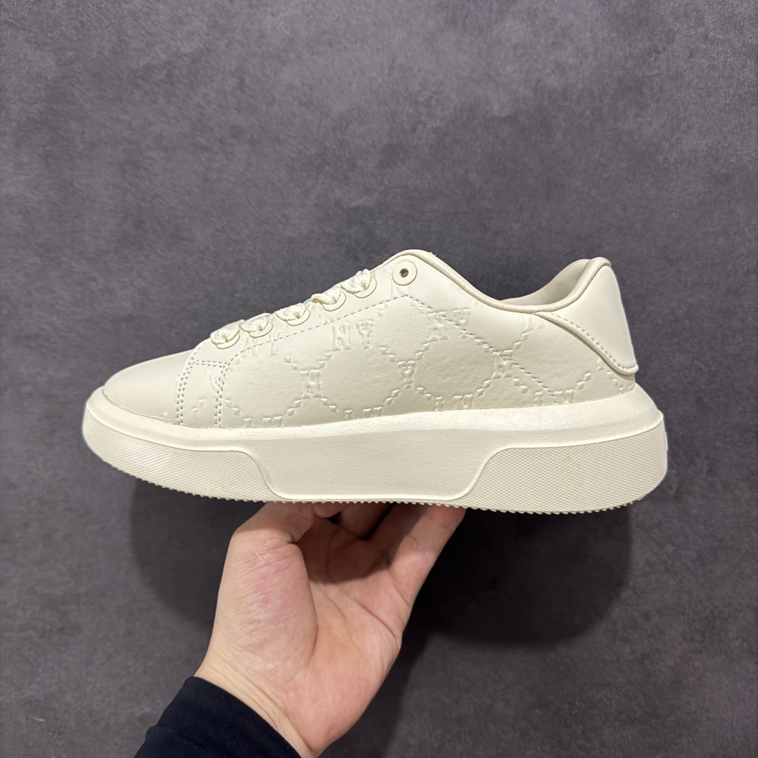 图片[2]-【GQ福利】MLB Chukky Classic 经典老爹风轻量增高厚底百搭休闲运动慢跑鞋 原楦原纸版数据开发 采用优质轻量克重纤维移膜皮革及透气网面鞋面材质 全新独立4cm厘米外增高轻质发泡大底 尺码：35 36 36.5 37.5 38 38.5 39 40 40.5 41 42 42.5 43 44-选品中心