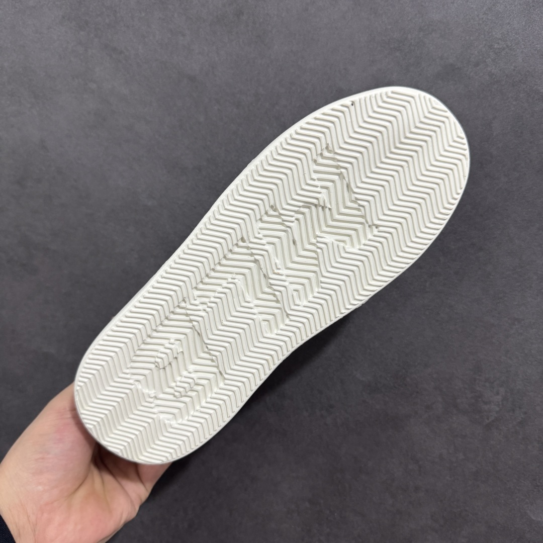 图片[9]-【GQ福利】MLB Chukky Classic 经典老爹风轻量增高厚底百搭休闲运动慢跑鞋 原楦原纸版数据开发 采用优质轻量克重纤维移膜皮革及透气网面鞋面材质 全新独立4cm厘米外增高轻质发泡大底 尺码：35 36 36.5 37.5 38 38.5 39 40 40.5 41 42 42.5 43 44-选品中心