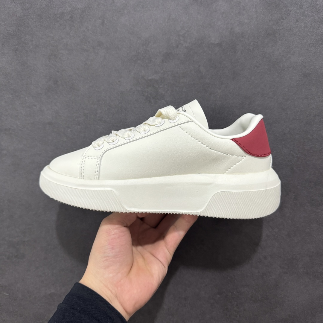 图片[2]-【GQ福利】MLB Chukky Classic 经典老爹风轻量增高厚底百搭休闲运动慢跑鞋 原楦原纸版数据开发 采用优质轻量克重纤维移膜皮革及透气网面鞋面材质 全新独立4cm厘米外增高轻质发泡大底 尺码：35 36 36.5 37.5 38 38.5 39 40 40.5 41 42 42.5 43 44-选品中心