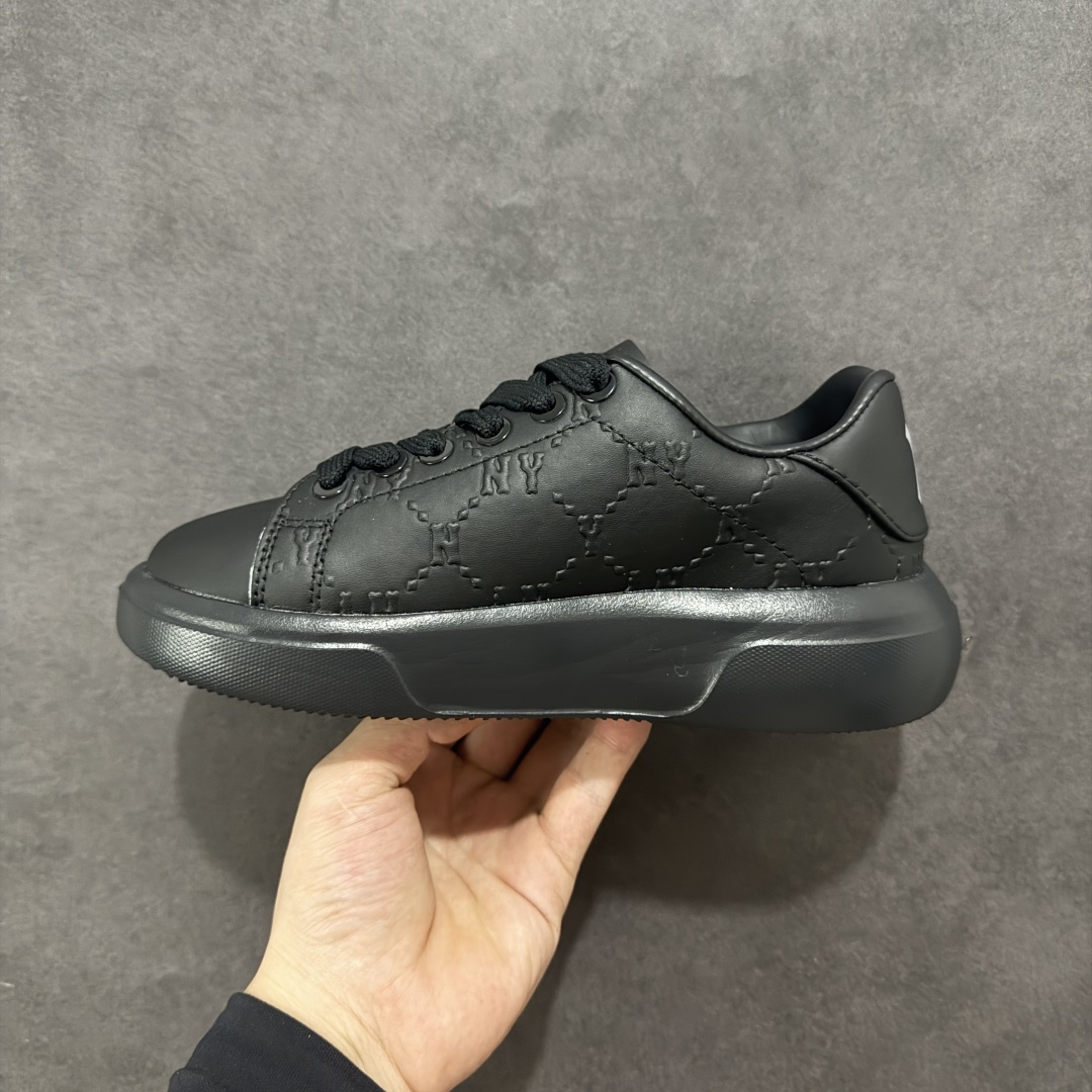 图片[2]-【GQ福利】MLB Chukky Classic 经典老爹风轻量增高厚底百搭休闲运动慢跑鞋 原楦原纸版数据开发 采用优质轻量克重纤维移膜皮革及透气网面鞋面材质 全新独立4cm厘米外增高轻质发泡大底 尺码：35 36 36.5 37.5 38 38.5 39 40 40.5 41 42 42.5 43 44-选品中心