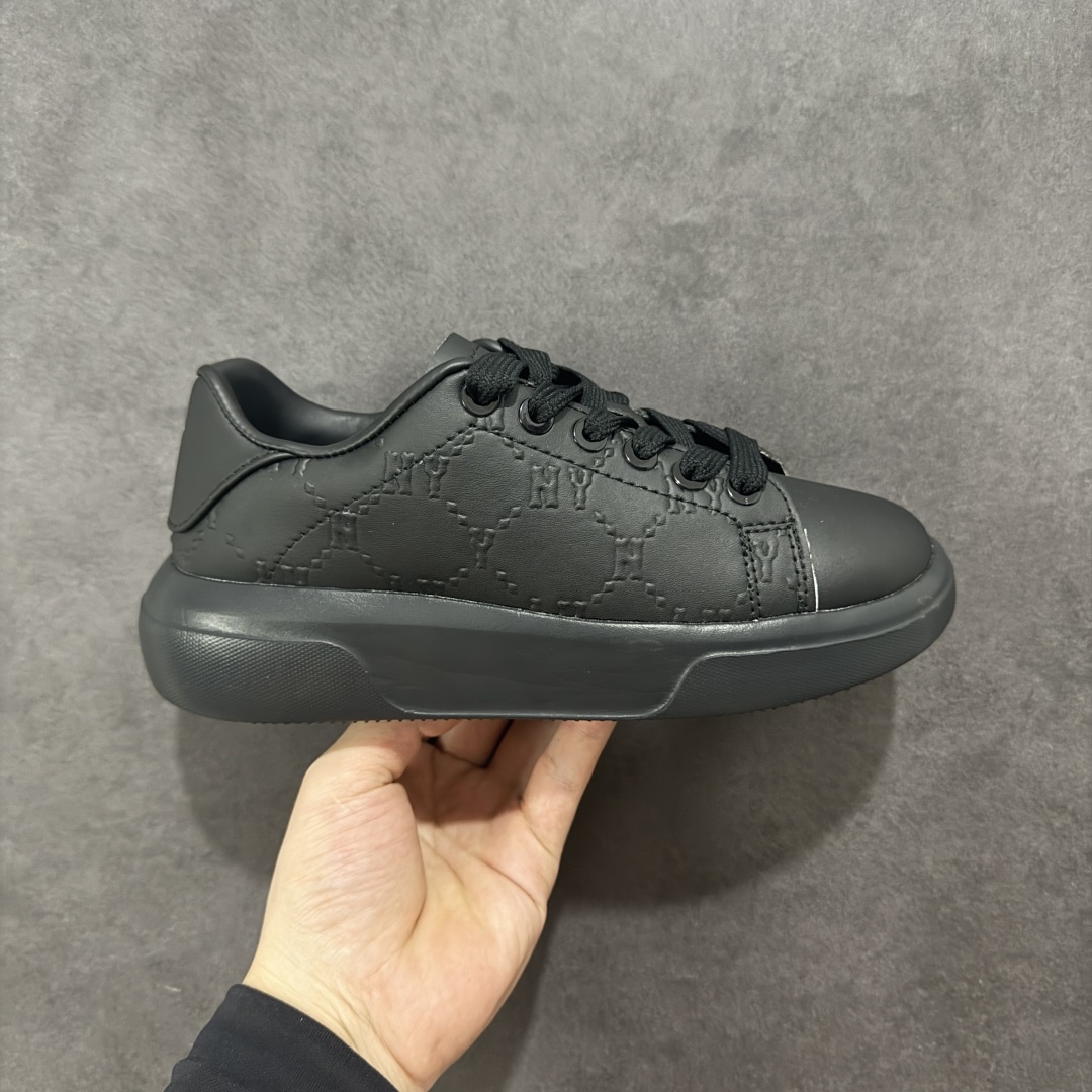 【GQ福利】MLB Chukky Classic 经典老爹风轻量增高厚底百搭休闲运动慢跑鞋 原楦原纸版数据开发 采用优质轻量克重纤维移膜皮革及透气网面鞋面材质 全新独立4cm厘米外增高轻质发泡大底 尺码:35 36 36.5 37.5 38 38.5 39 40 40.5 41 42 42.5 43 44-选品中心