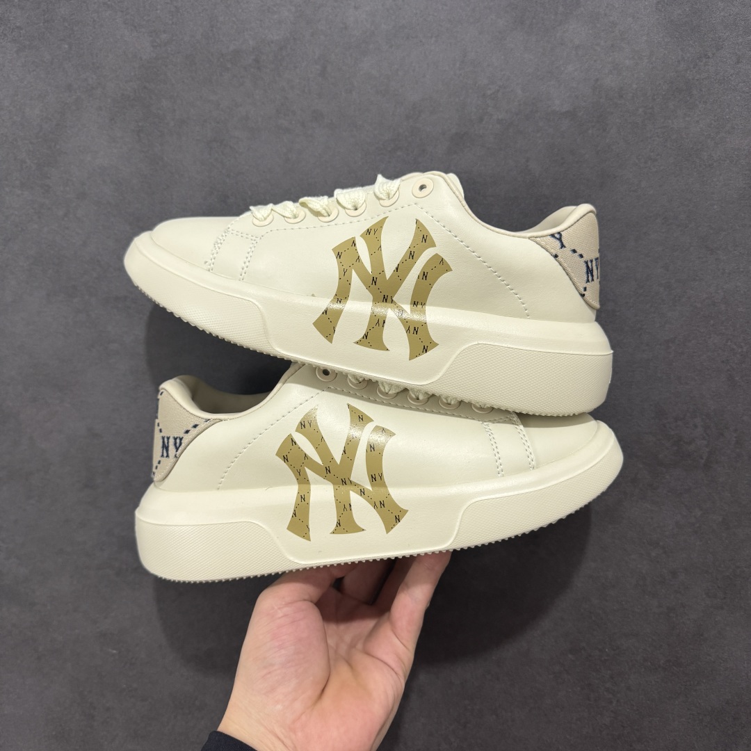 图片[3]-【GQ福利】MLB Chukky Classic 经典老爹风轻量增高厚底百搭休闲运动慢跑鞋 原楦原纸版数据开发 采用优质轻量克重纤维移膜皮革及透气网面鞋面材质 全新独立4cm厘米外增高轻质发泡大底 尺码：35 36 36.5 37.5 38 38.5 39 40 40.5 41 42 42.5 43 44-选品中心